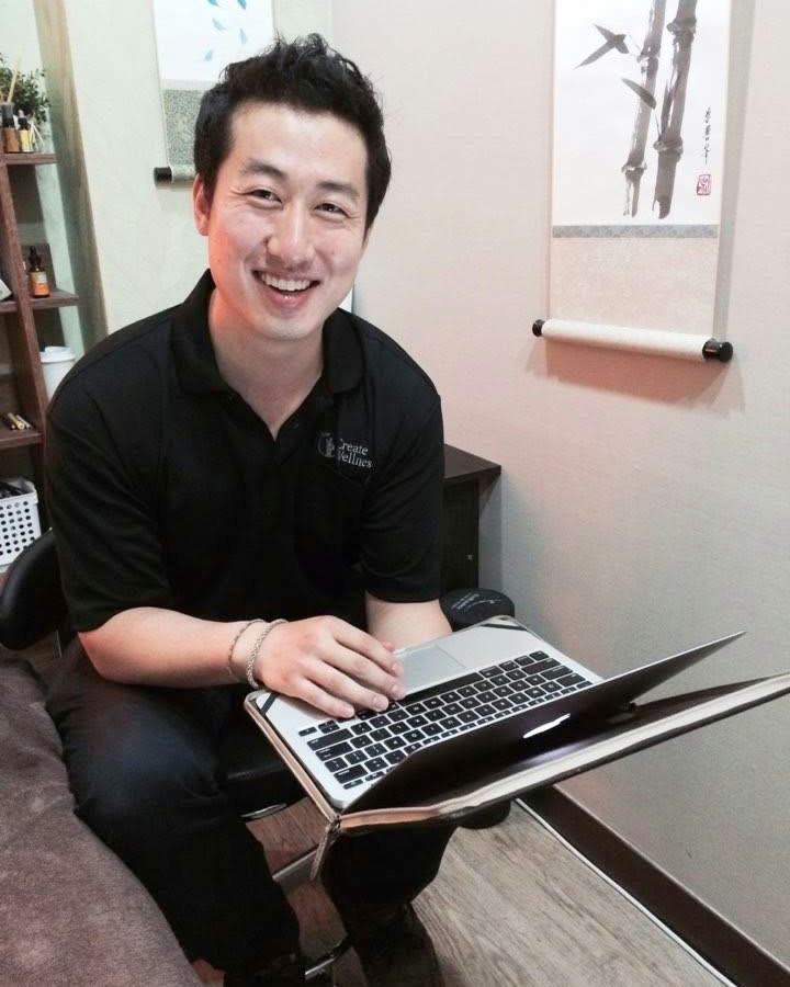 Portrait of Sunjae Lee, ND MSOM, naturopathic doctor at Create Wellness Center